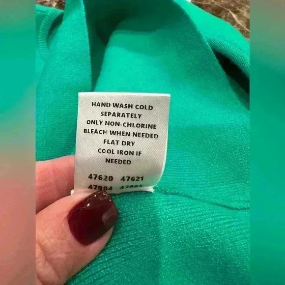 SUGARLIPS Quinley Ruffle Sweater In Kelly Green Size Small - Picture 10 of 10